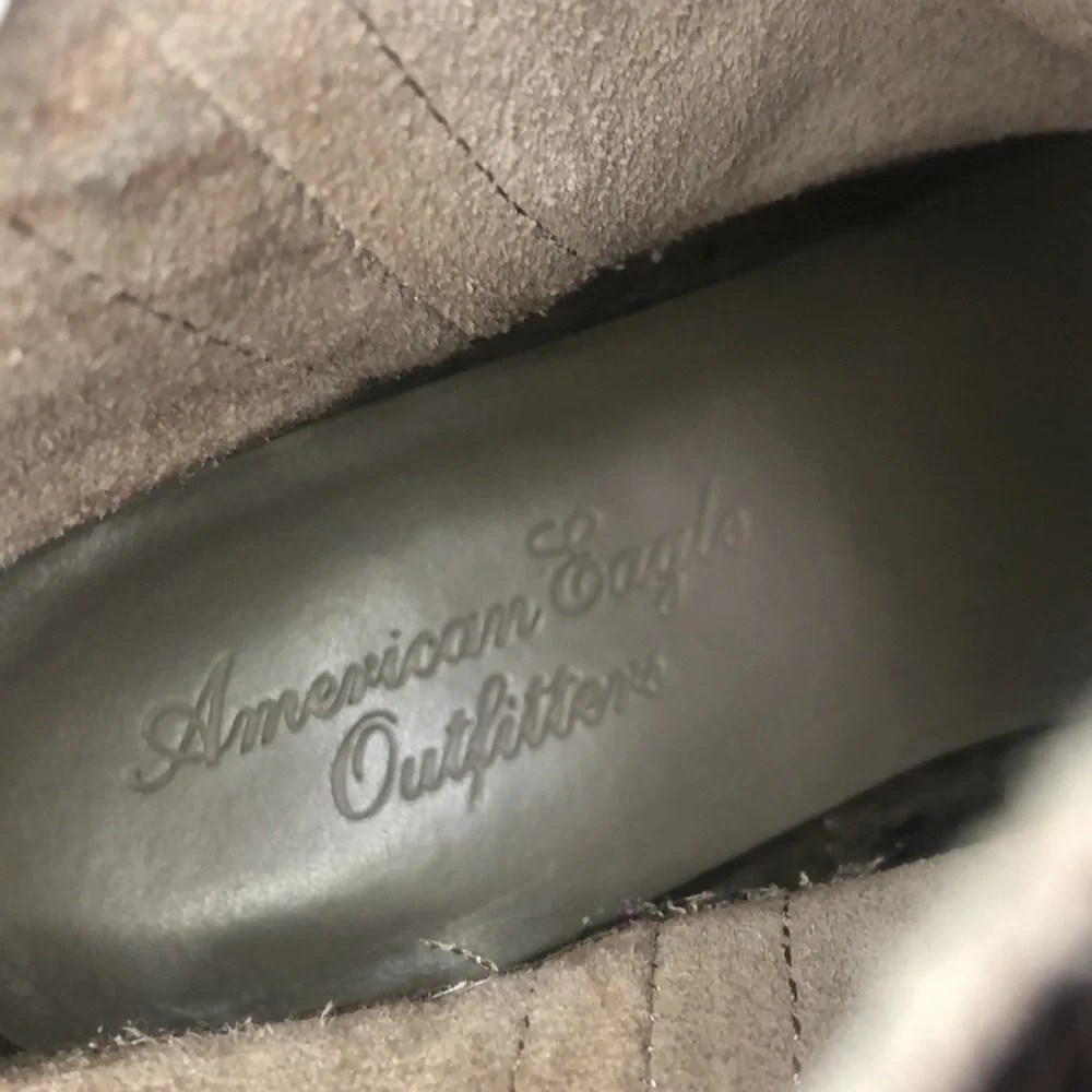 American Eagle Outfitters Tan Slouchy Studded Suede Stacked Heel Ankle Booties 9